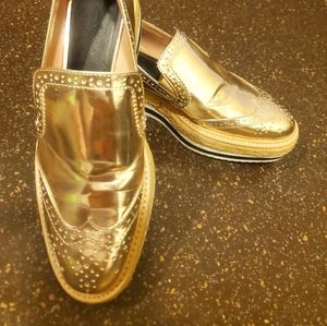 Zara Gold wingtip cork platforms wedges